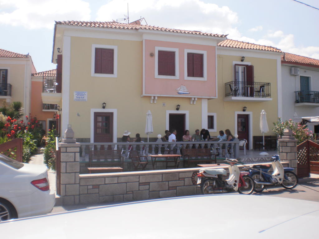 Apartment Toula Petra  Exterior foto